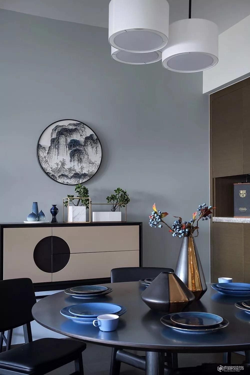 如何在眾多時(shí)尚物品挑選出個(gè)性的裝飾物？