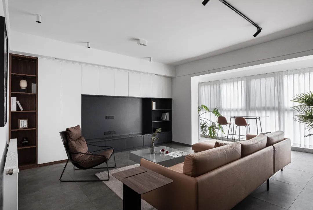 廈門江山帝景147㎡現(xiàn)代簡約風(fēng)，黑白灰的極簡風(fēng)格